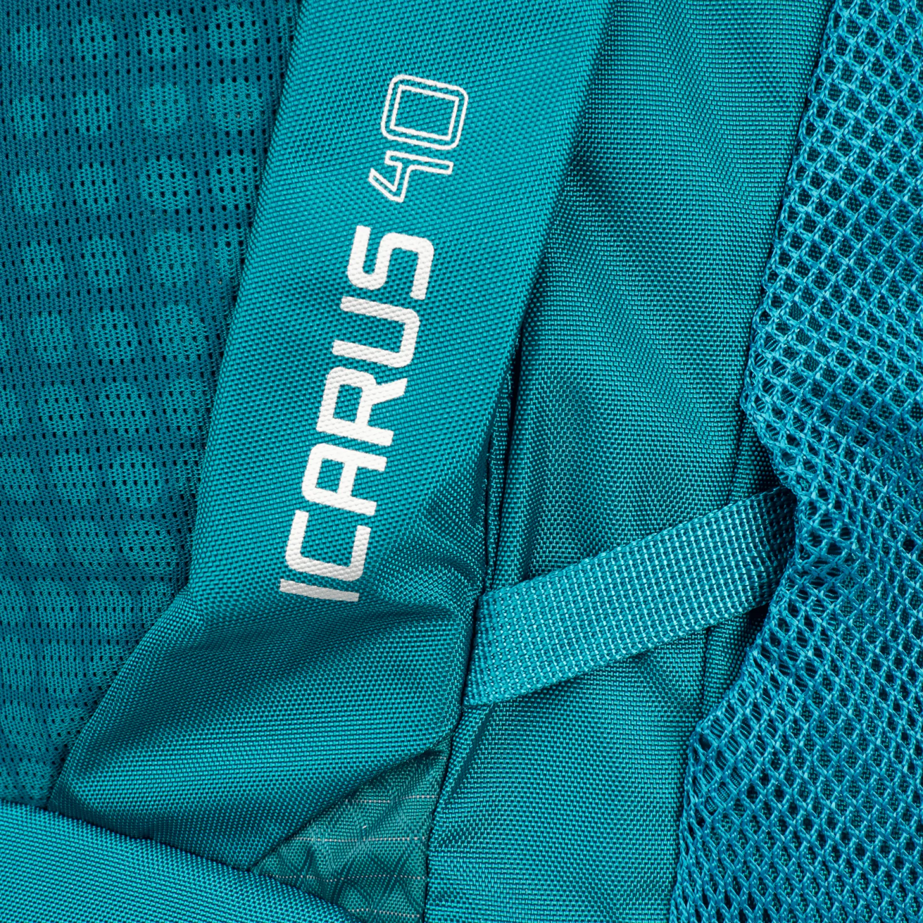 Icarus 40, Tursack Barn