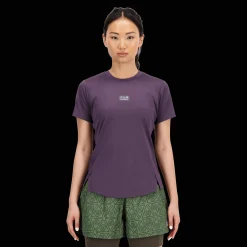 Impact Run At N-Vent Tee, T-Shirt, Dam