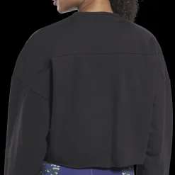 Modern Safari Coverup, Troja Dam