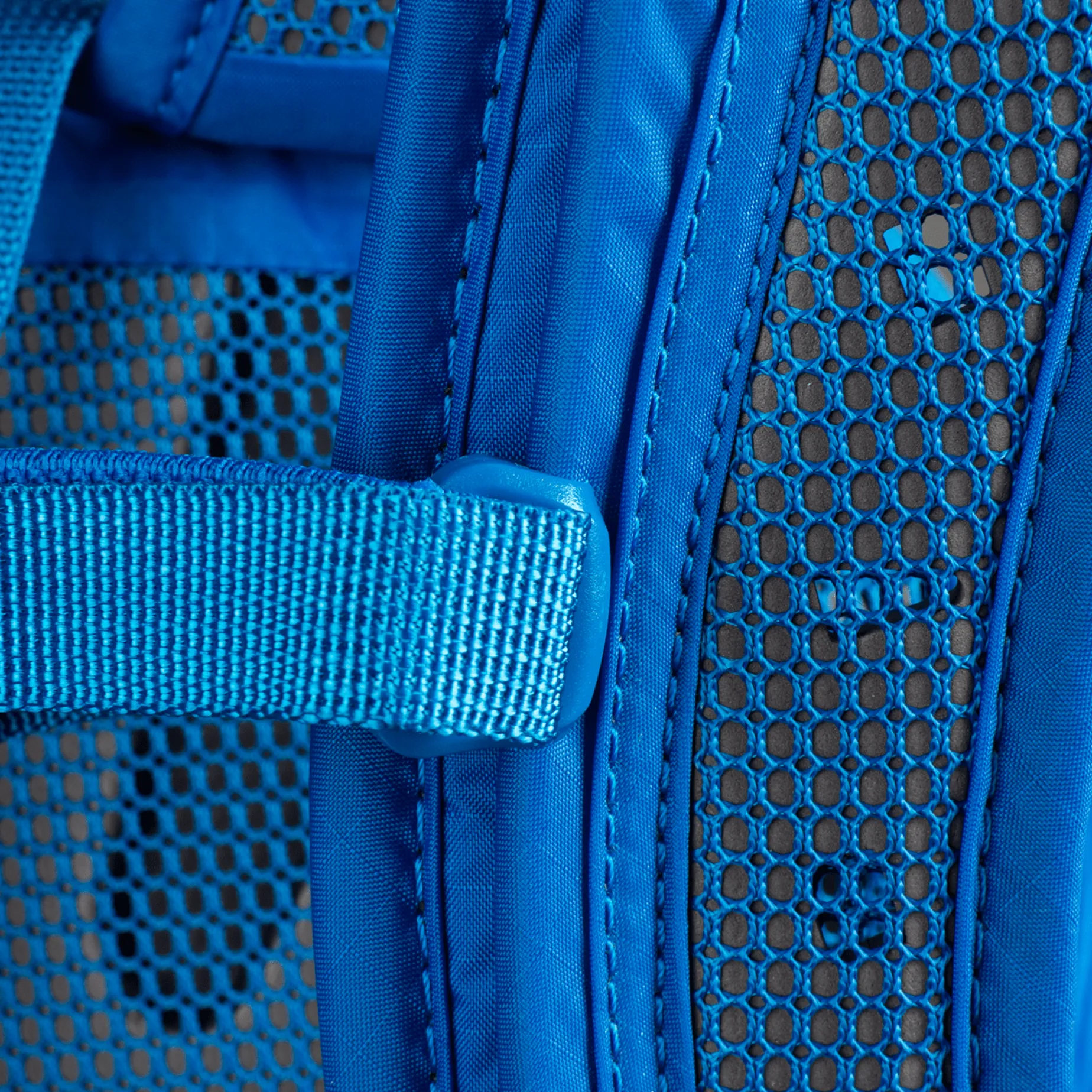 Norrona 15L Pack, Hoftvaska