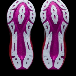 Novablast 3, Löparskor Dam