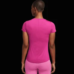 One Dri-Fit Short Sleeve Slim Top, T-Shirt Dam