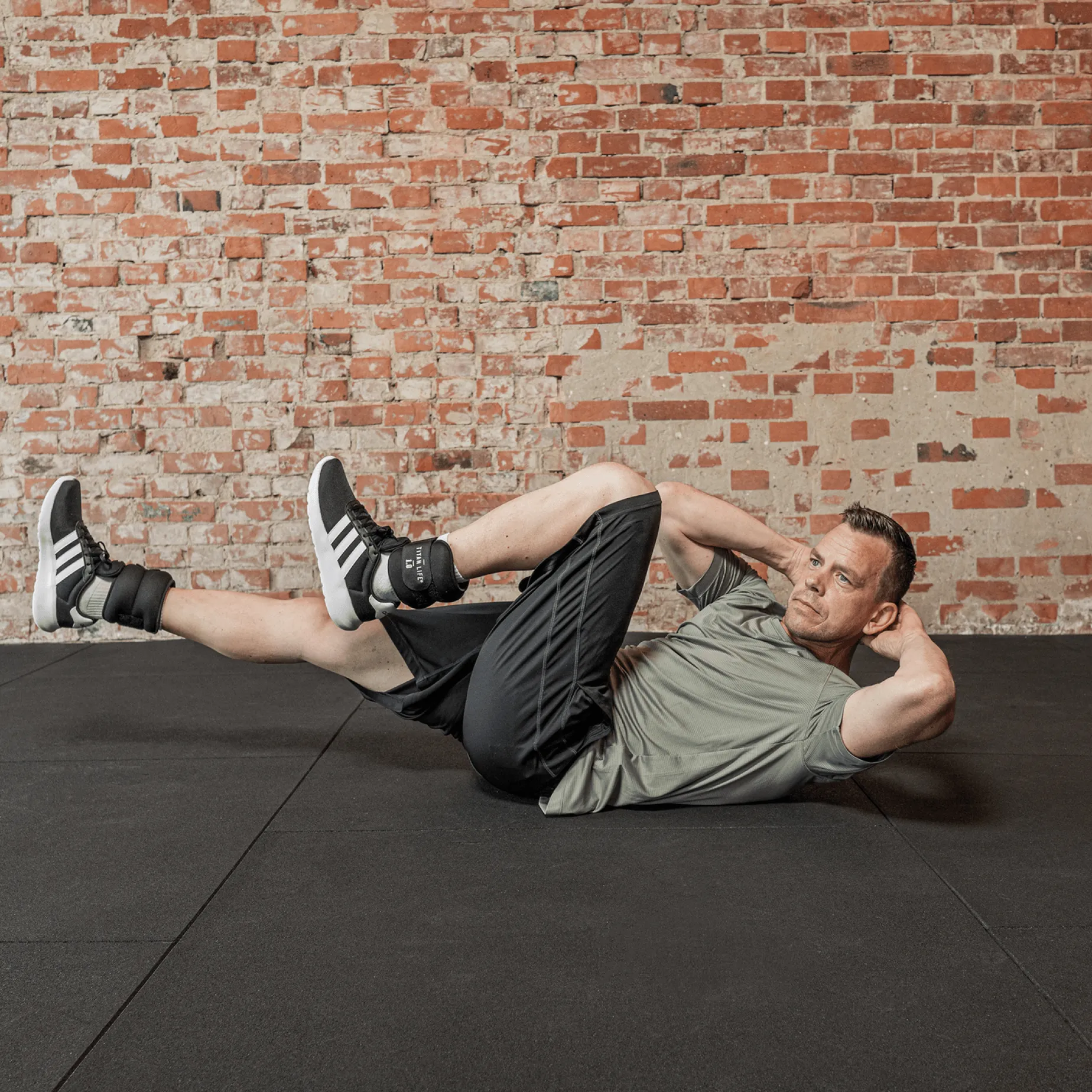 Titan Life - Wrist & Ankle Weight 1 Kg, Handleds- Och Fotledsvikter