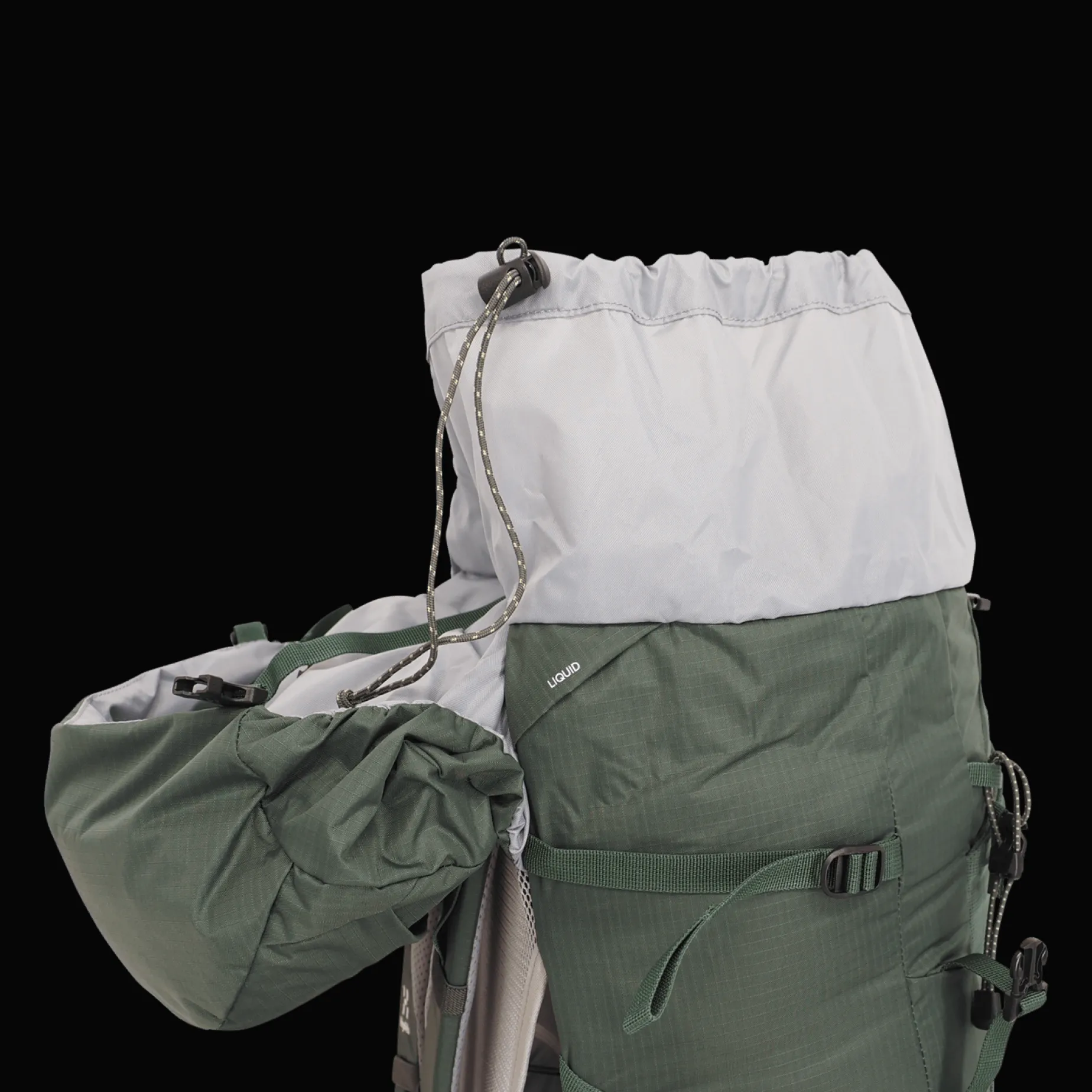 Vina 30, Ryggsack